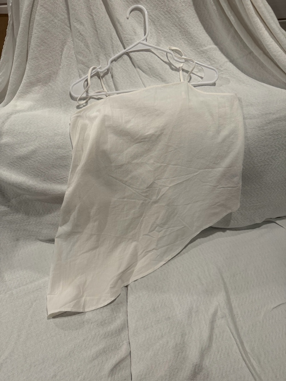 SHEIN White Asymmetrical Handkerchief Hem Camisole Cami Top Tank L